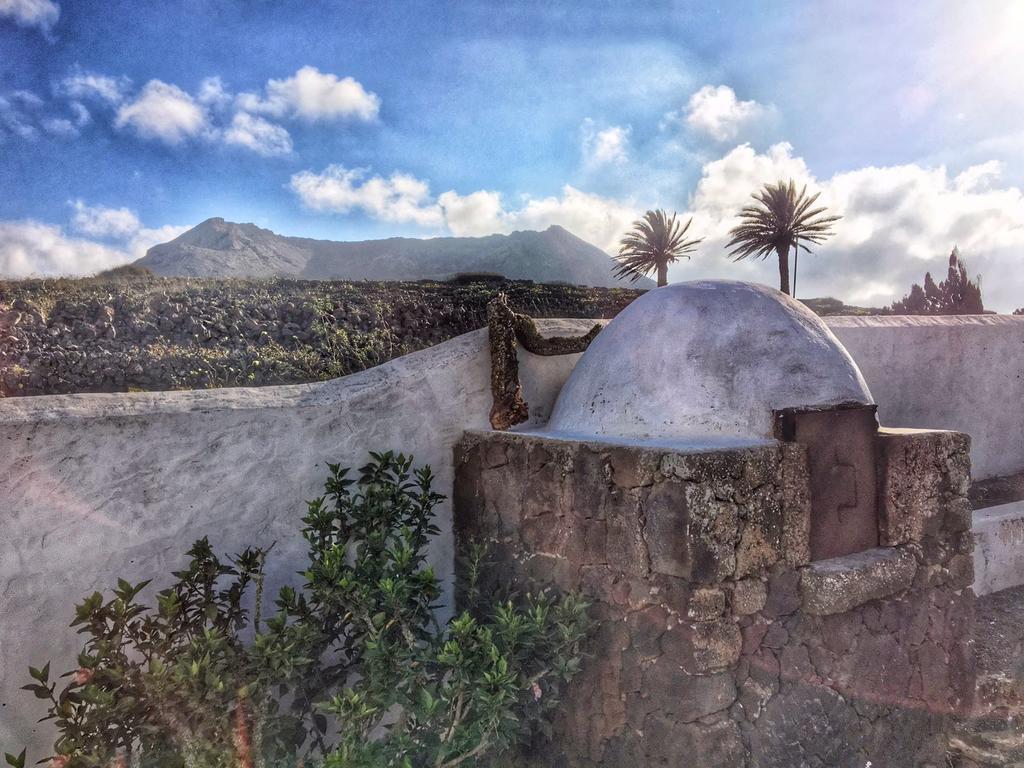 El Cortijo Eco Finca Hotel Ye Екстериор снимка