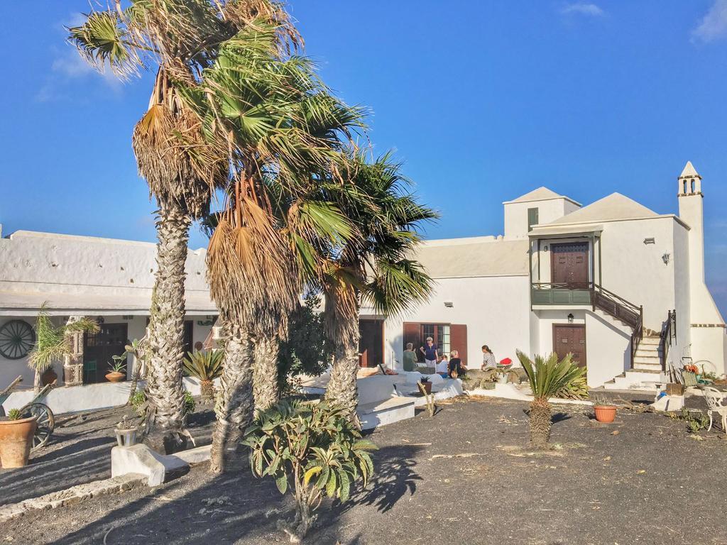 El Cortijo Eco Finca Hotel Ye Екстериор снимка