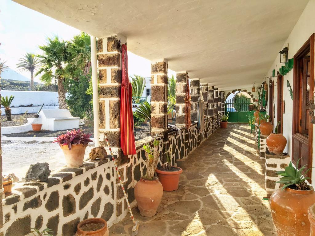 El Cortijo Eco Finca Hotel Ye Екстериор снимка